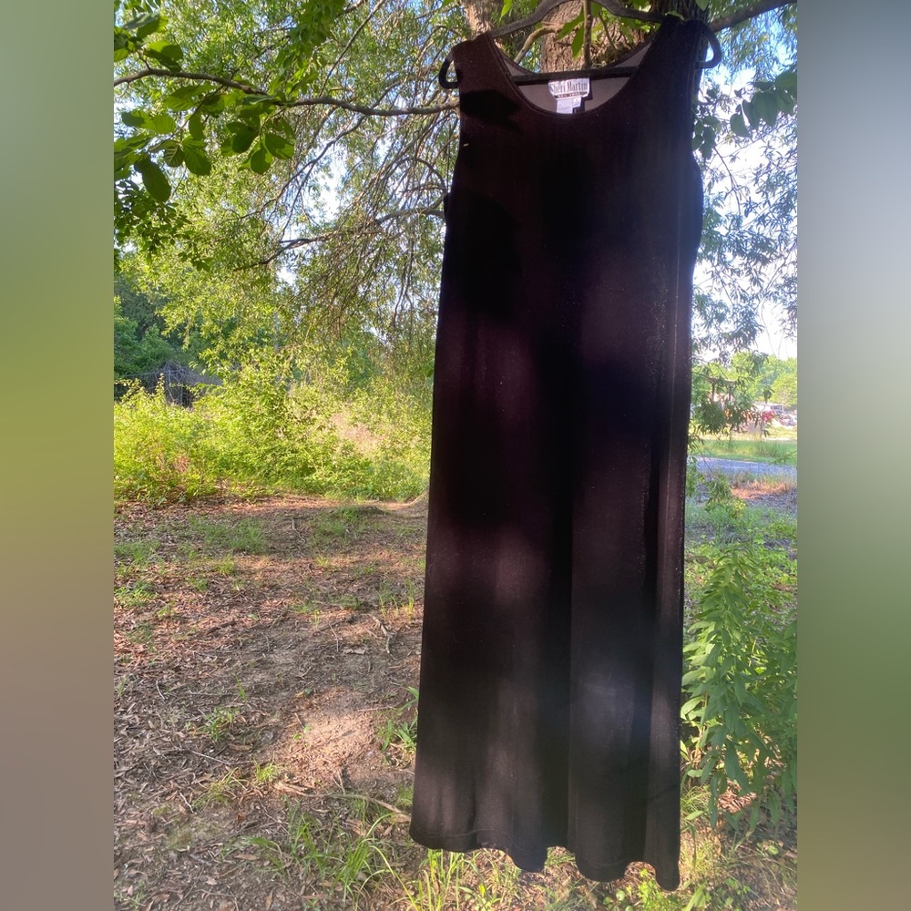 90s Vintage Black Velvet Dress, Sheri Martin (Size 16)